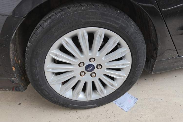 Used Ford Mondeo 2013 2.0L GTDi 200 Fashion Edition Exterior 2