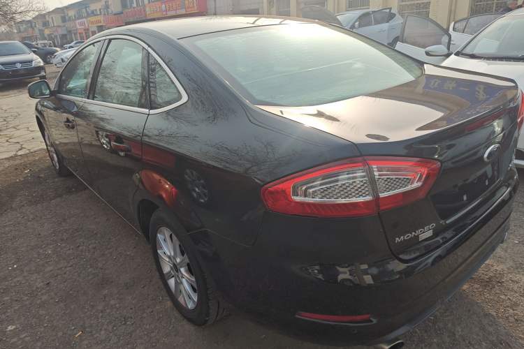 Used Ford Mondeo 2013 2.3L Fashion Edition Exterior 2