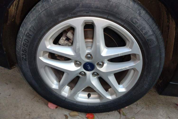 Used Ford Mondeo 2013 1.5L GTDi180 Fashion Edition Exterior 3
