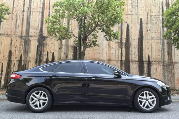 Used Ford Mondeo 2013 1.5L GTDi180 Fashion Edition Exterior 9