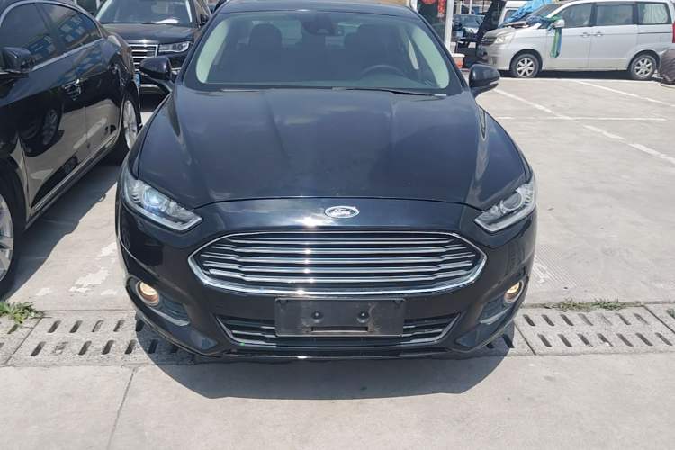 Used Ford Mondeo 2013 1.5L GTDi180 Fashion Edition Front