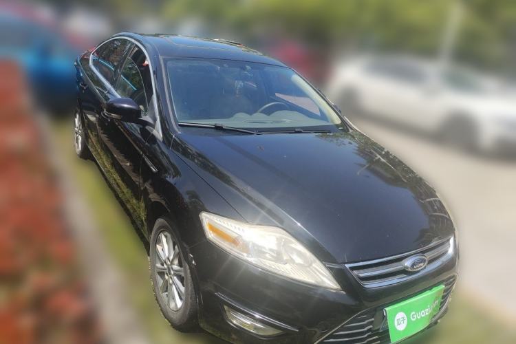 Used Ford Mondeo 2013 2.3L Fashion Edition Front Right 45 Deg