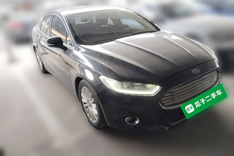 Used Ford Mondeo 2013 2.0L GTDi 200 Fashion Edition Front Right 45 Deg
