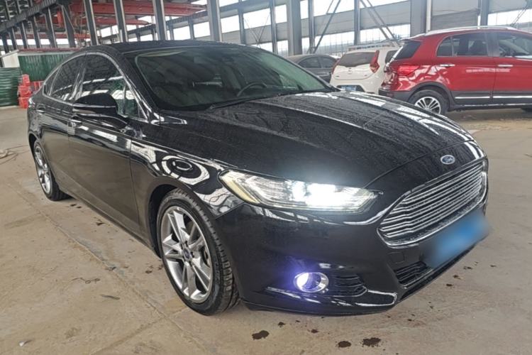 Used Ford Mondeo 2013 2.0L GTDi240 Luxury Sport Model Front Right 45 Deg