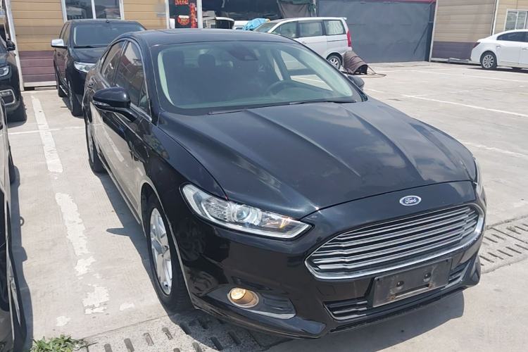 Used Ford Mondeo 2013 1.5L GTDi180 Fashion Edition Front Right 45 Deg