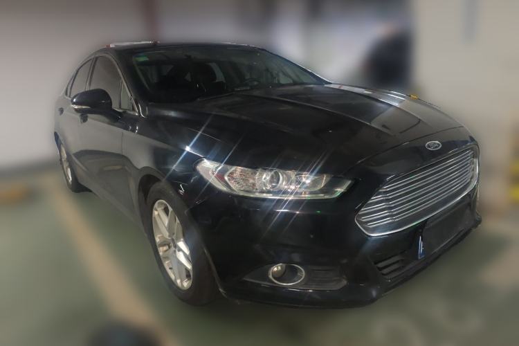 Used Ford Mondeo 2013 1.5L GTDi180 Fashion Edition Front Right 45 Deg