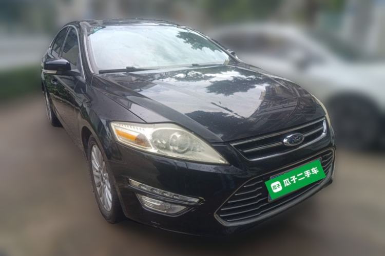 Used Ford Mondeo 2013 2.3L Luxury Model Front Right 45 Deg