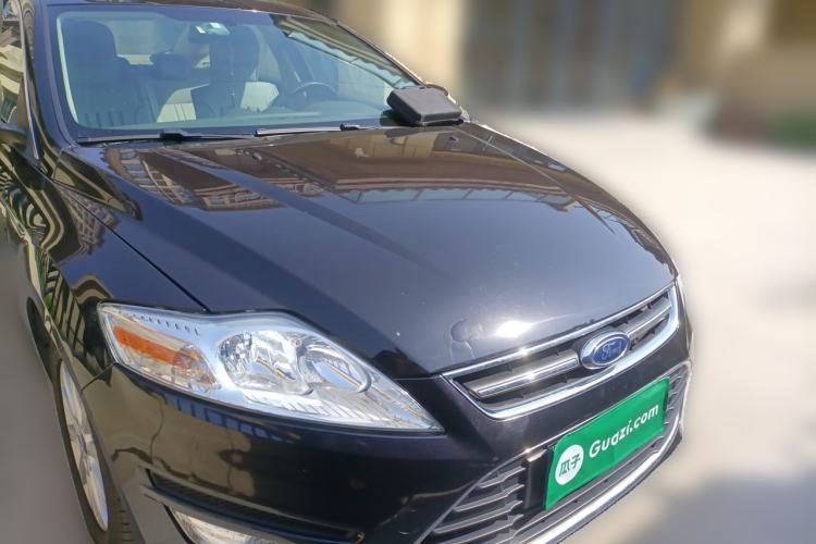 Used Ford Mondeo 2013 2.3L Fashion Edition Front Right 45 Deg