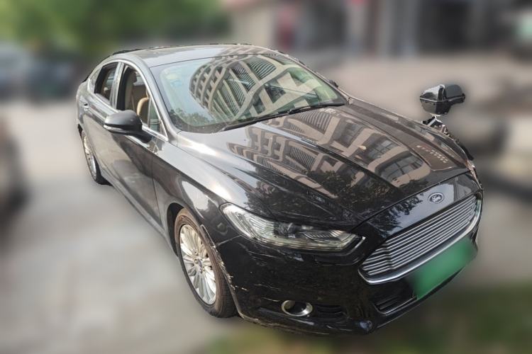 Used Ford Mondeo 2013 2.0L GTDi240 Ultimate Edition Front Right 45 Deg