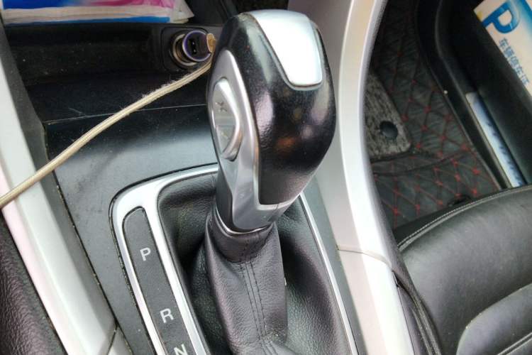 Used Ford Mondeo 2013 1.5L GTDi180 Fashion Edition Gear Lever