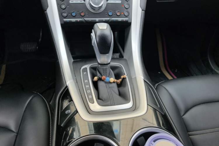 Used Ford Mondeo 2013 1.5L GTDi180 Fashion Edition Gear Lever