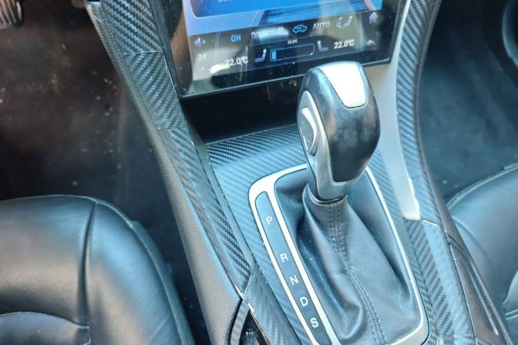 Used Ford Mondeo 2013 1.5L GTDi180 Fashion Edition Gear Lever