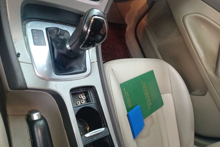 Used Ford Mondeo 2013 2.3L Fashion Edition Gear Lever