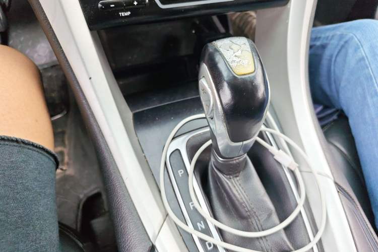 Used Ford Mondeo 2013 1.5L GTDi180 Fashion Edition Gear Lever
