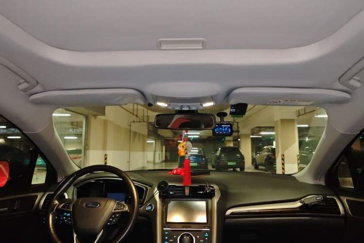 Used Ford Mondeo 2013 2.0L GTDi 200 Fashion Edition Headliner