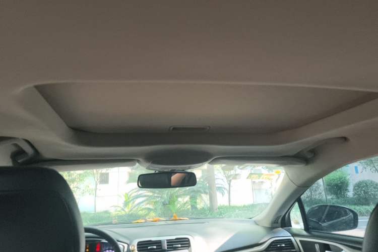 Used Ford Mondeo 2013 2.0L GTDi 200 Fashion Edition Headliner
