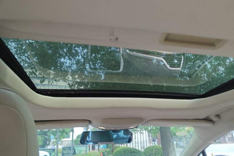 Used Ford Mondeo 2013 2.0L GTDi240 Ultimate Edition Headliner