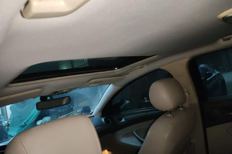 Used Ford Mondeo 2013 2.3L Fashion Edition Headliner