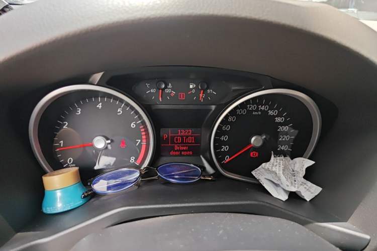 Used Ford Mondeo 2013 2.3L Fashion Edition Instrument Cluster