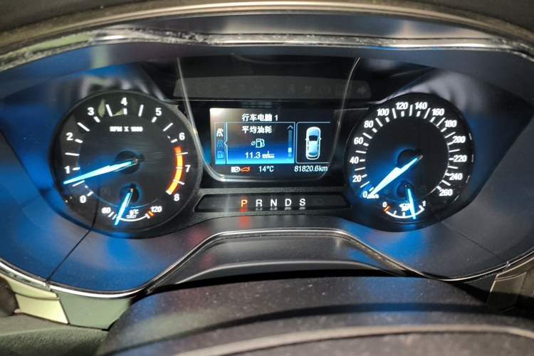 Used Ford Mondeo 2013 2.0L GTDi 200 Luxury Model Instrument Cluster