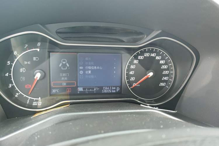 Used Ford Mondeo 2013 2.3L Luxury Model Instrument Cluster