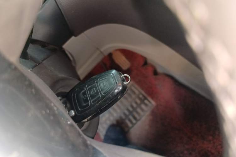 Used Ford Mondeo 2013 2.3L Fashion Edition Interior 1