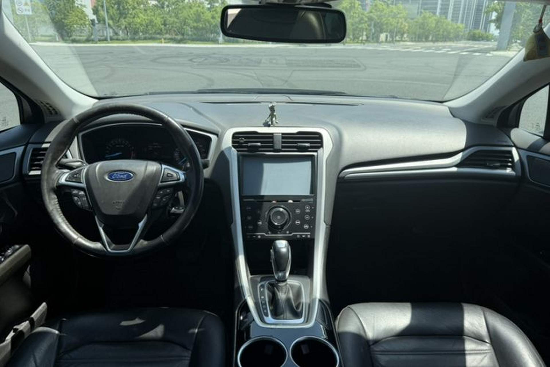 Used Ford Mondeo 2013 1.5L GTDi180 Fashion Edition Interior 4