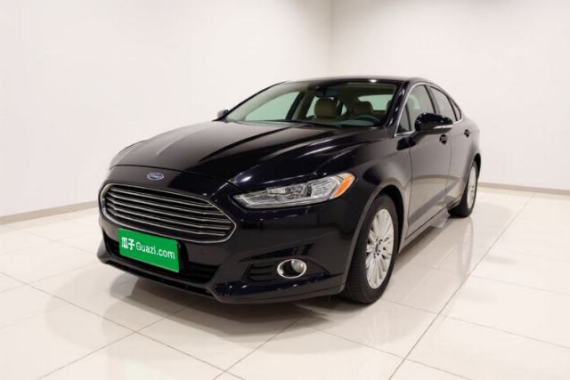 Ojetý Ford Mondeo 2013 2.0L GTDi 200 Luxury Model