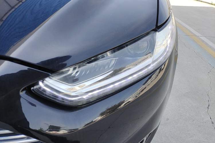 Used Ford Mondeo 2013 2.0L GTDi 200 Fashion Edition Left Front Headlight