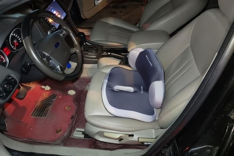 Used Ford Mondeo 2013 2.3L Fashion Edition Left Front Seat