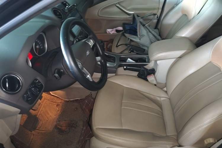 Used Ford Mondeo 2013 2.3L Fashion Edition Left Front Seat