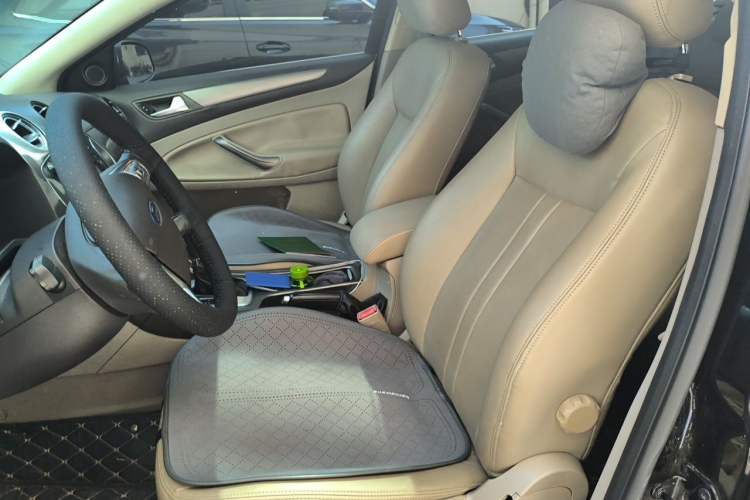 Used Ford Mondeo 2013 2.3L Fashion Edition Left Front Seat