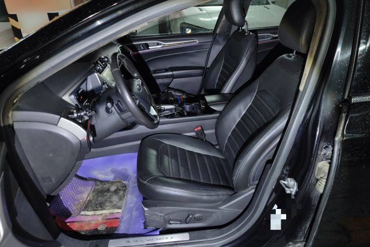 Used Ford Mondeo 2013 2.0L GTDi 200 Luxury Model Left Front Seat
