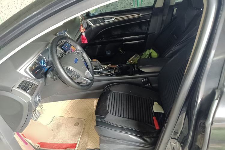 Used Ford Mondeo 2013 2.0L GTDi 200 Fashion Edition Left Front Seat