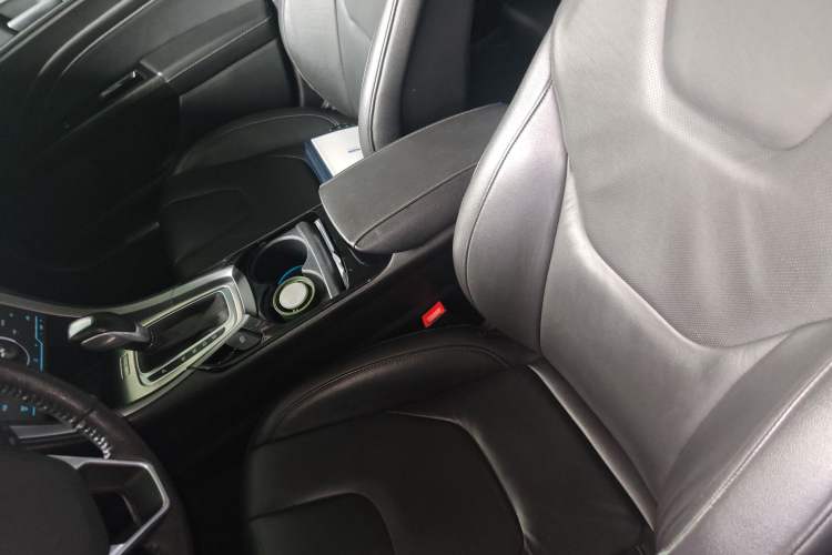 Used Ford Mondeo 2013 2.0L GTDi240 Luxury Sport Model Left Front Seat