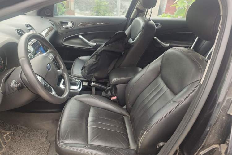 Used Ford Mondeo 2013 2.3L Fashion Edition Left Front Seat