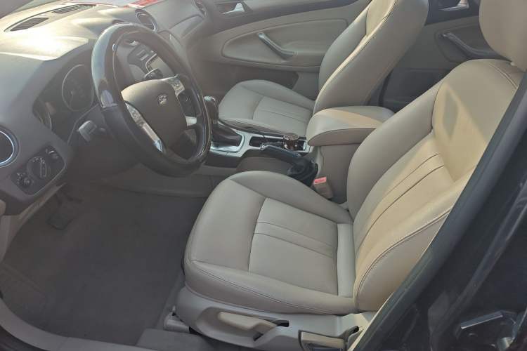 Used Ford Mondeo 2013 2.3L Fashion Edition Left Front Seat