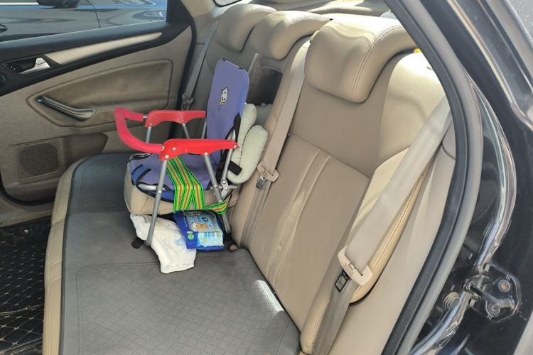 Used Ford Mondeo 2013 2.3L Fashion Edition Left Rear Seat