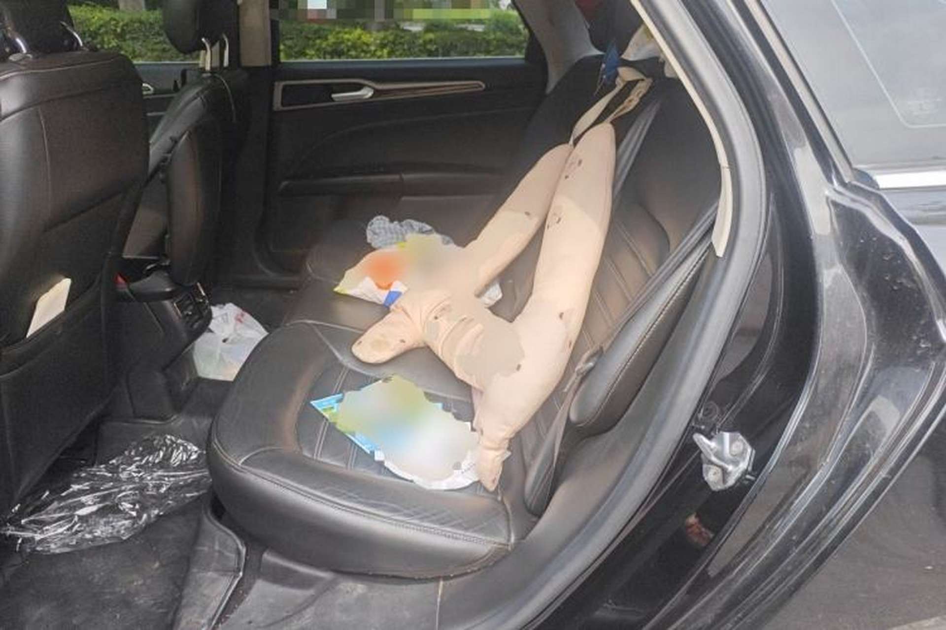 Used Ford Mondeo 2013 2.0L GTDi 200 Luxury Model Left Rear Seat