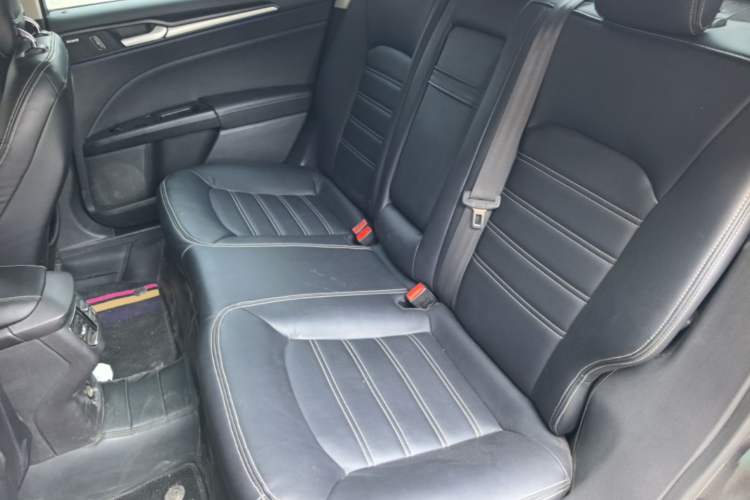 Used Ford Mondeo 2013 1.5L GTDi180 Fashion Edition Left Rear Seat