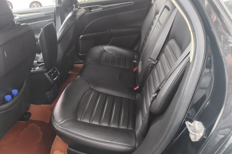Used Ford Mondeo 2013 2.0L GTDi 200 Fashion Edition Left Rear Seat