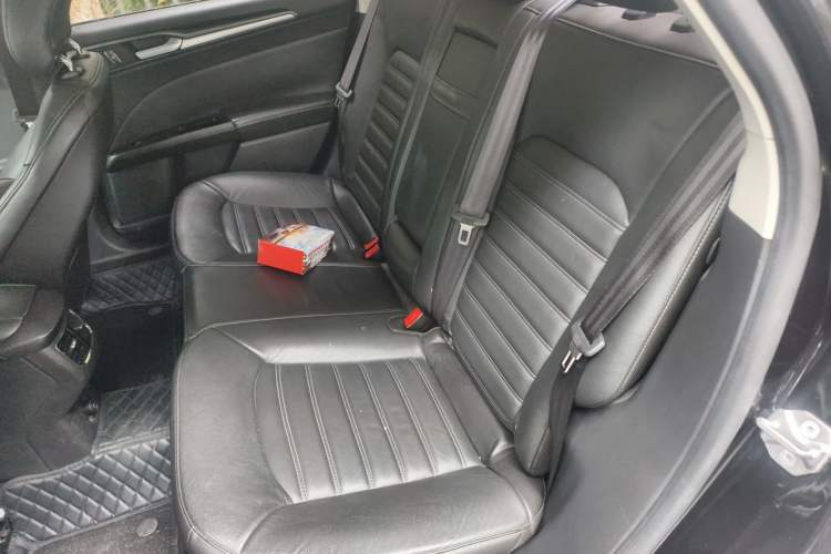 Used Ford Mondeo 2013 1.5L GTDi180 Fashion Edition Left Rear Seat