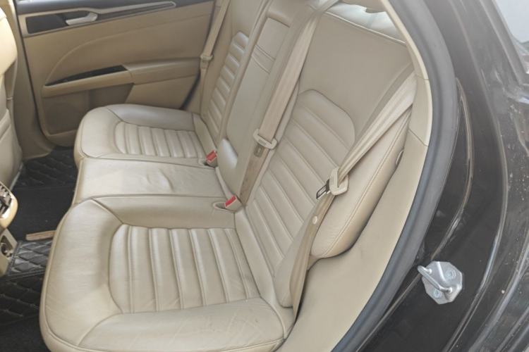 Used Ford Mondeo 2013 2.0L GTDi240 Ultimate Edition Left Rear Seat