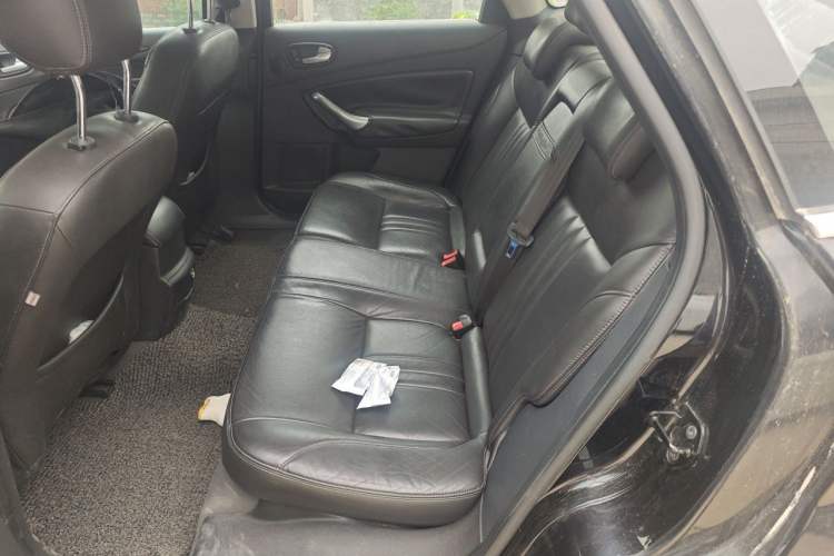 Used Ford Mondeo 2013 2.3L Fashion Edition Left Rear Seat