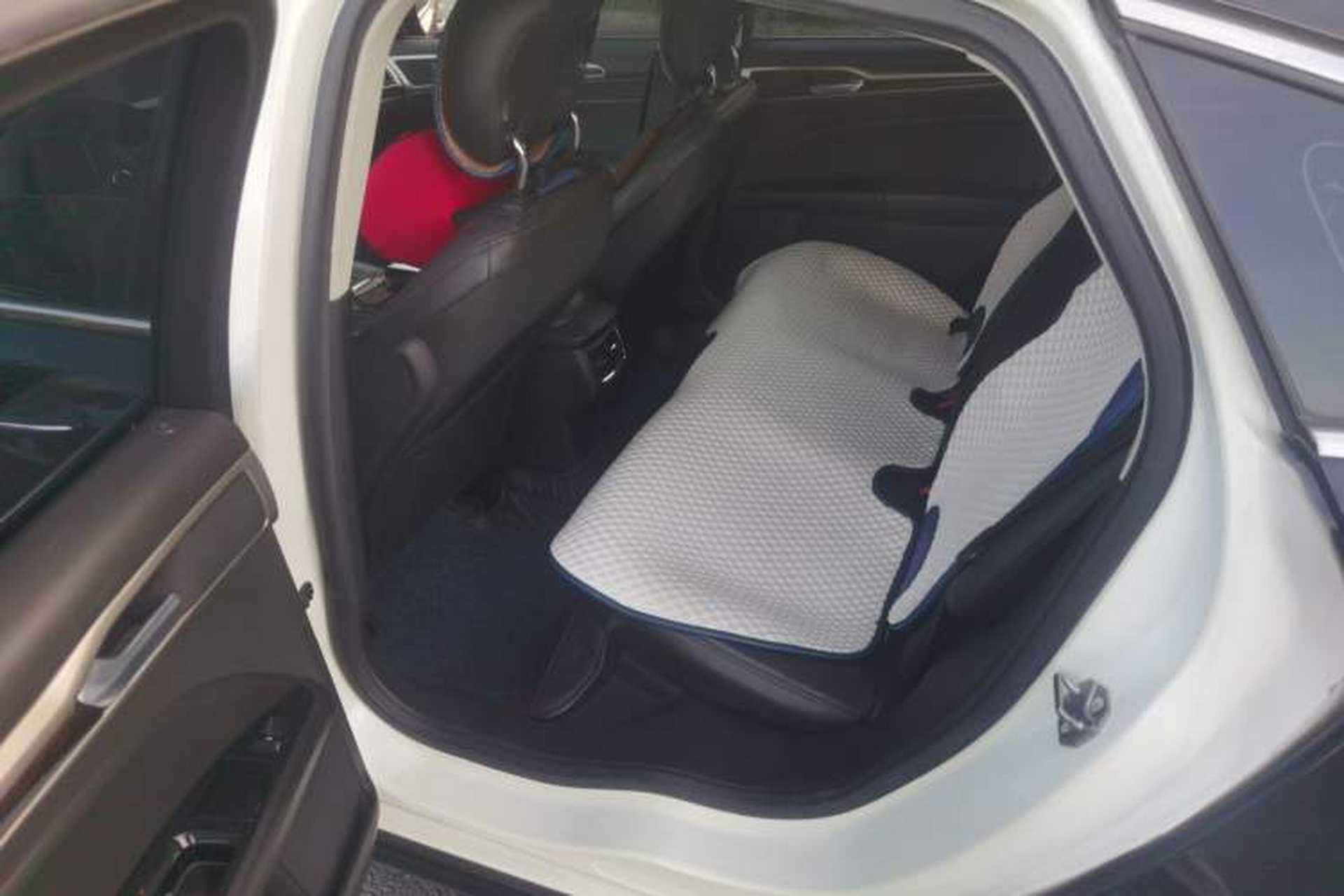 Used Ford Mondeo 2013 2.0L GTDi 200 Fashion Edition Left Rear Seat