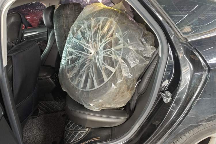 Used Ford Mondeo 2013 1.5L GTDi180 Fashion Edition Left Rear Seat