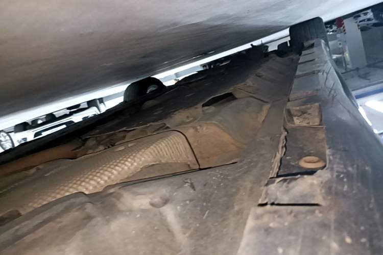 Used Ford Mondeo 2013 2.0L GTDi 200 Fashion Edition Left Side Sill