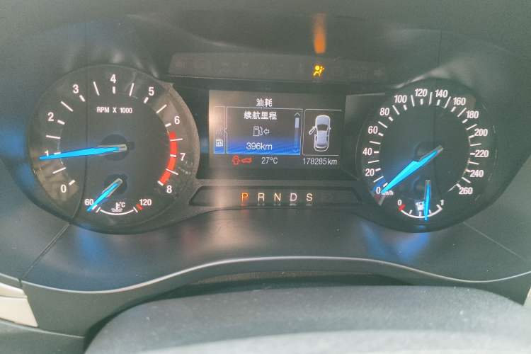Used Ford Mondeo 2013 1.5L GTDi180 Fashion Edition Odometer Close Up