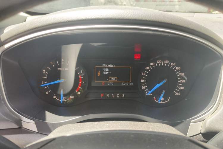 Used Ford Mondeo 2013 1.5L GTDi180 Fashion Edition Odometer Close Up