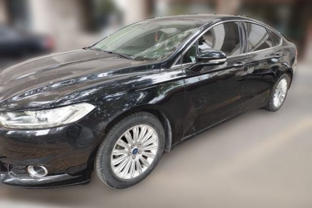 Ojetý Ford Mondeo 2013 2.0L GTDi 200 Luxury Model